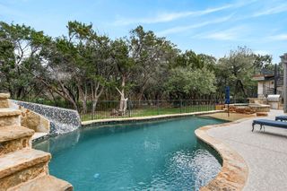5 Leafdale PT, The Hills, TX 78738
