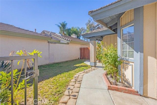 31670 Corte Encinas, Temecula, CA 92592