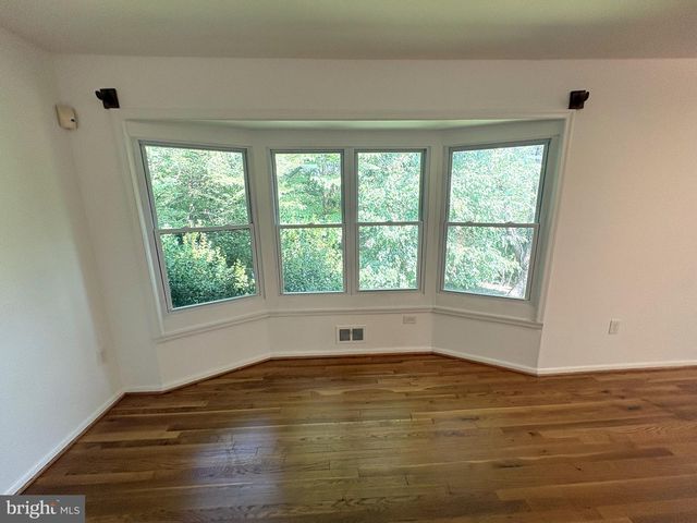 12823 CAMELLIA DR, Silver Spring, MD 20906