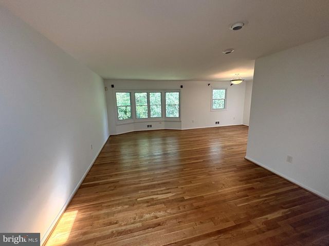 12823 CAMELLIA DR, Silver Spring, MD 20906