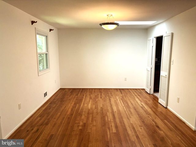 12823 CAMELLIA DR, Silver Spring, MD 20906