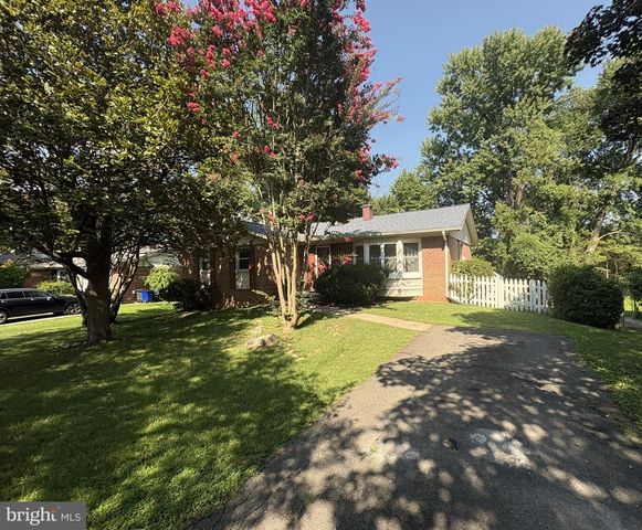 12823 CAMELLIA DR, Silver Spring, MD 20906