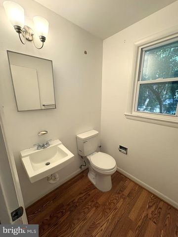12823 CAMELLIA DR, Silver Spring, MD 20906