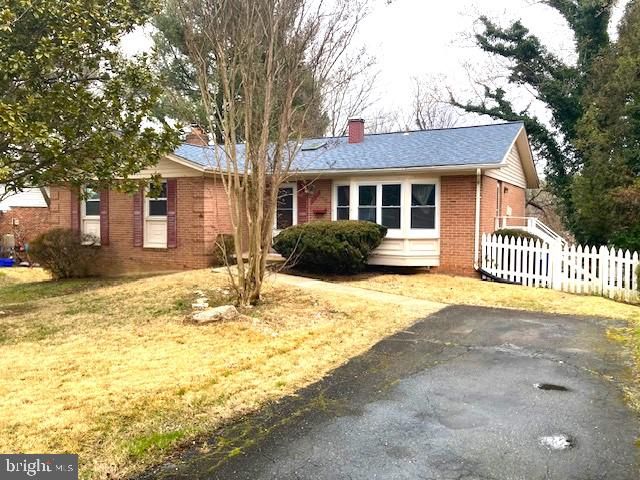 12823 CAMELLIA DR, Silver Spring, MD 20906