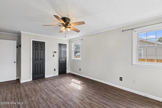 1033 Decatur Road, Jacksonville, NC 28540