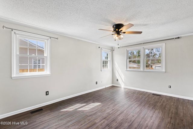 1033 Decatur Road, Jacksonville, NC 28540