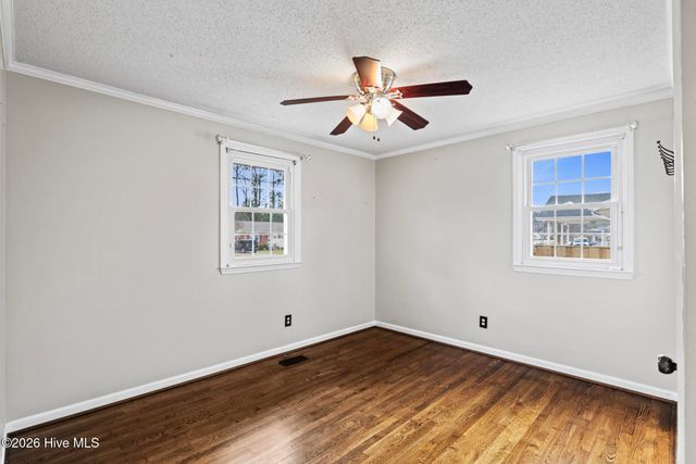 1033 Decatur Road, Jacksonville, NC 28540