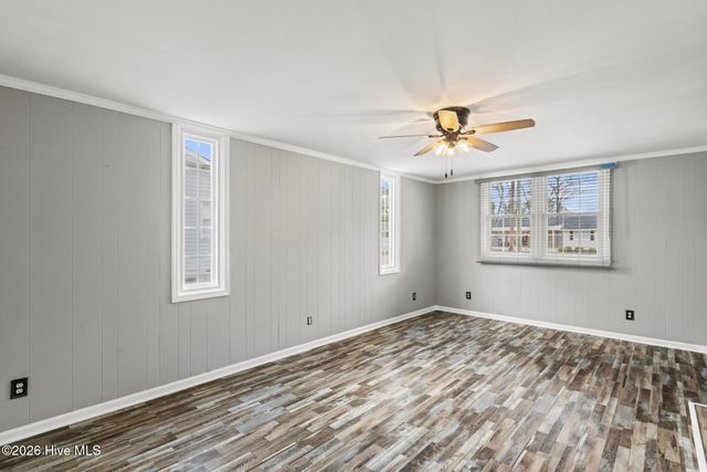 1033 Decatur Road, Jacksonville, NC 28540