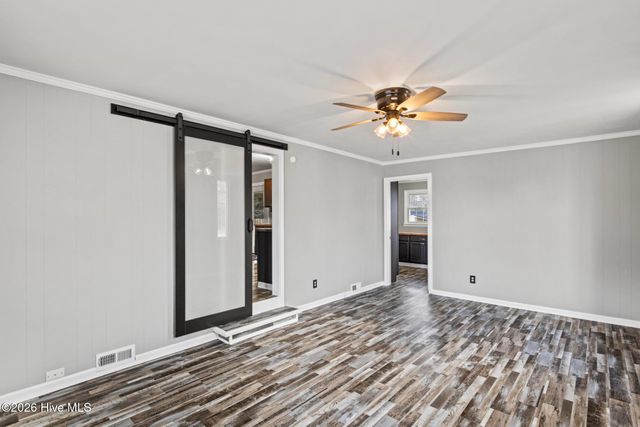 1033 Decatur Road, Jacksonville, NC 28540