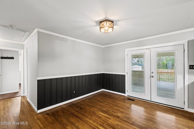 1033 Decatur Road, Jacksonville, NC 28540