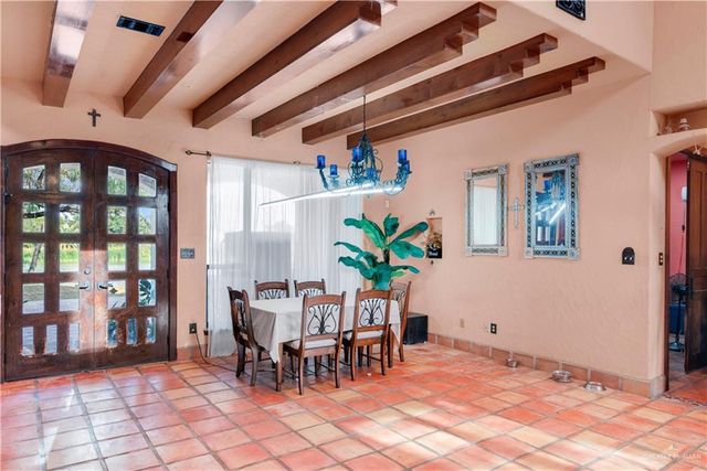 1211 Moon Lake S Drive, Weslaco, TX 78596