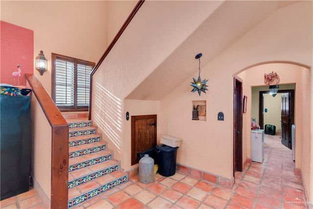 1211 Moon Lake S Drive, Weslaco, TX 78596