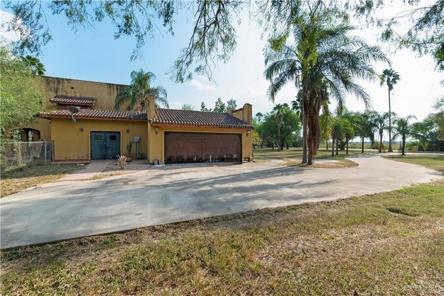 1211 Moon Lake S Drive, Weslaco, TX 78596