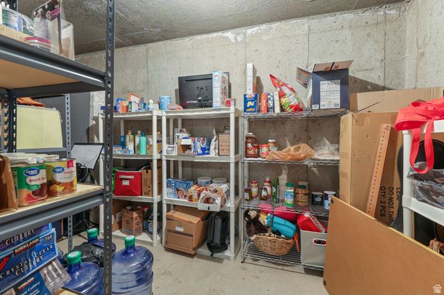 1361 E MARTHA DUNYON CIR, Draper, UT 84020