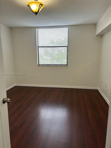 1919 Van Buren St 414A, Hollywood, FL 33020