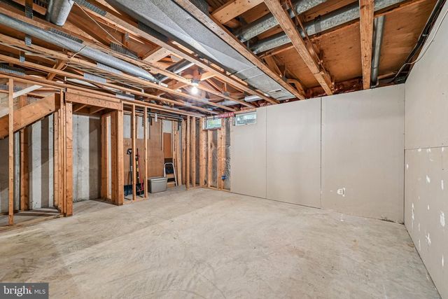 8366 SILVER TRUMPET DR, Columbia, MD 21045