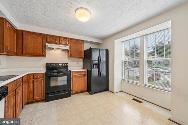 8366 SILVER TRUMPET DR, Columbia, MD 21045