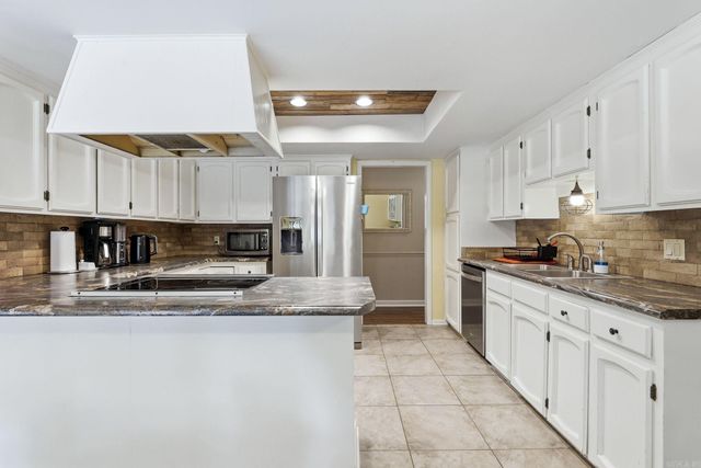 1330 Salem Road, Conway, AR 72034