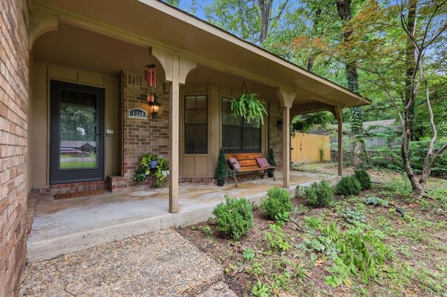 1330 Salem Road, Conway, AR 72034
