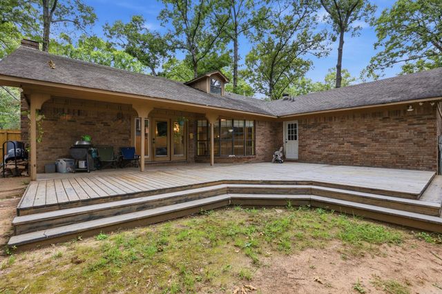1330 Salem Road, Conway, AR 72034
