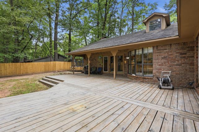 1330 Salem Road, Conway, AR 72034