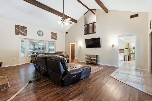 1330 Salem Road, Conway, AR 72034