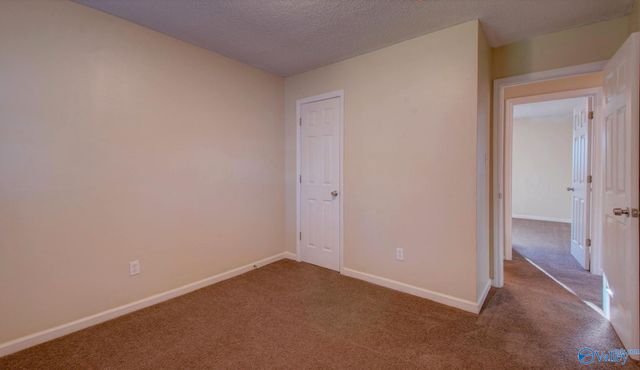 2253 Flippin Circle, Huntsville, AL 35810