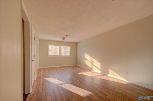 2253 Flippin Circle, Huntsville, AL 35810