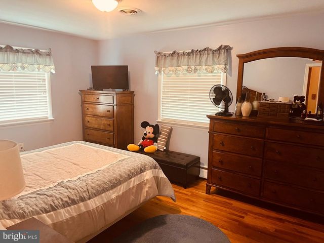 222 HEMPT RD, Mechanicsburg, PA 17050