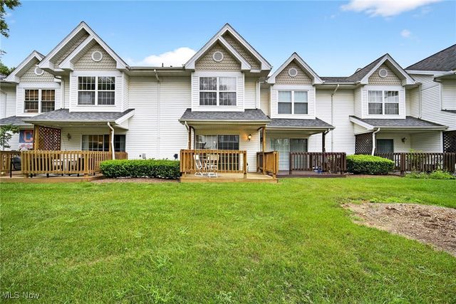 6710 Woodruff Court, Middleburg Heights, OH 44130