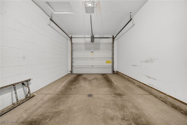 6710 Woodruff Court, Middleburg Heights, OH 44130