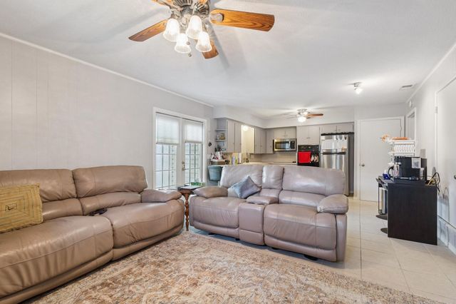 8318 Lullwater Drive, Dallas, TX 75218