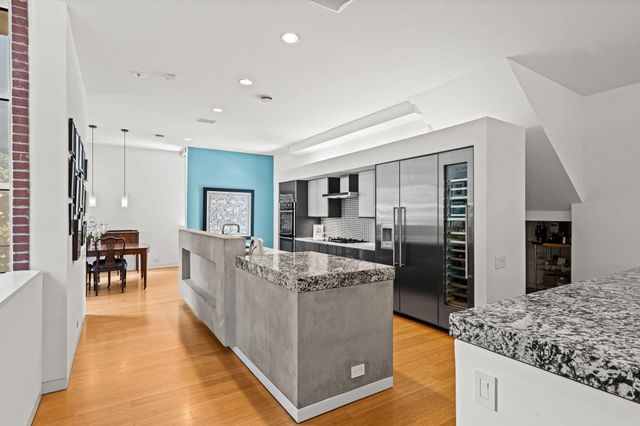 4908 S Shepherd, Houston, TX 77098