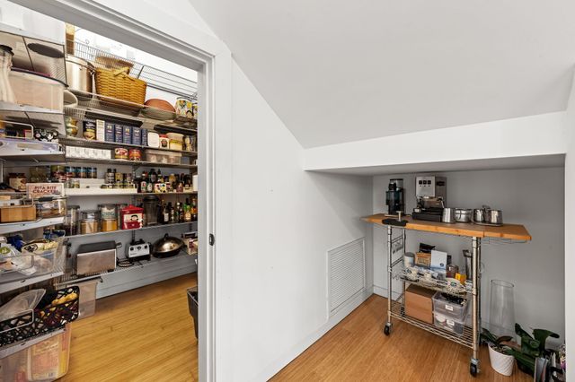 4908 S Shepherd, Houston, TX 77098