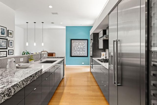 4908 S Shepherd, Houston, TX 77098