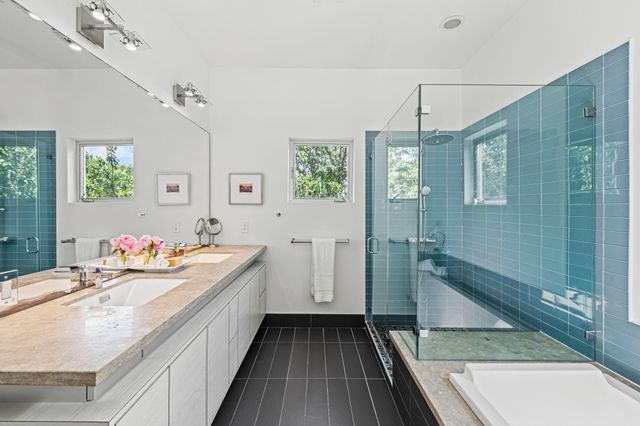 4908 S Shepherd, Houston, TX 77098