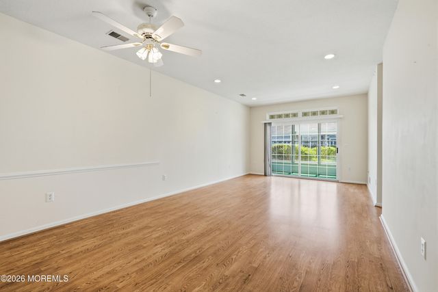 83 Jadelawns Drive, Lakewood, NJ 08701