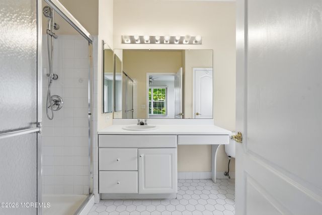83 Jadelawns Drive, Lakewood, NJ 08701