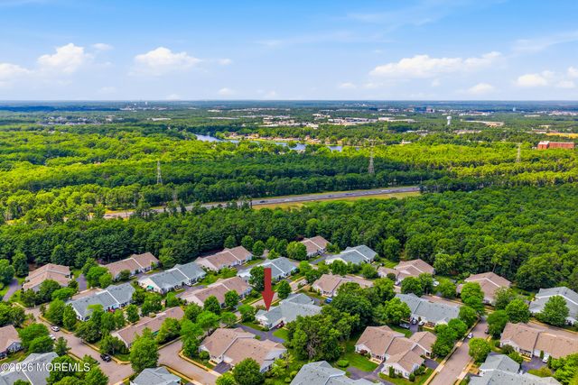 83 Jadelawns Drive, Lakewood, NJ 08701