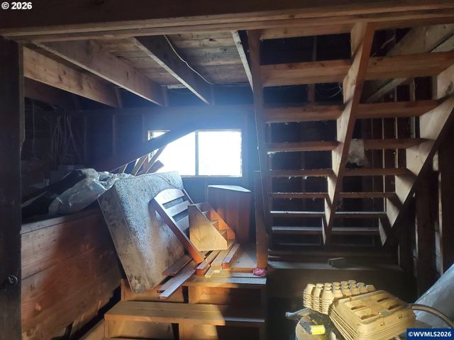 131 Sheldon Av, Falls City, OR 97344