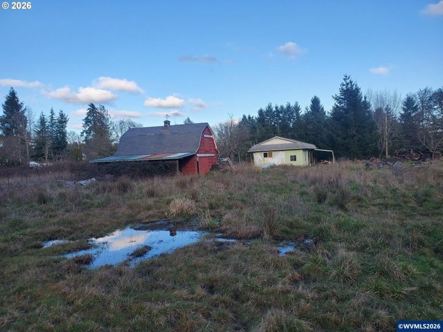 131 Sheldon Av, Falls City, OR 97344