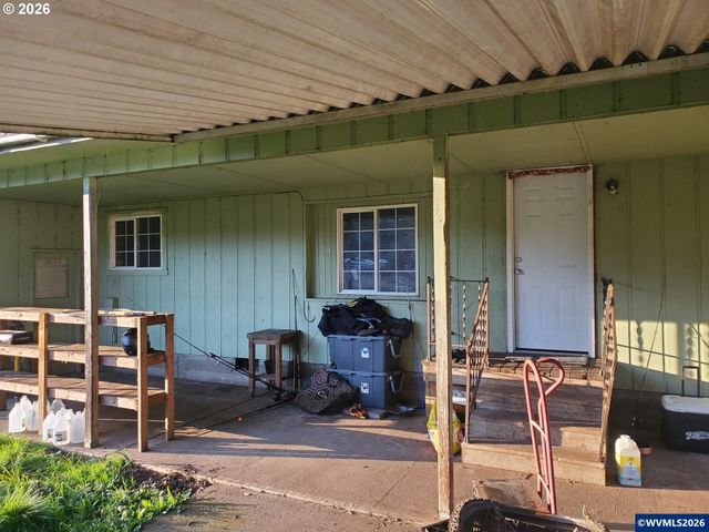 131 Sheldon Av, Falls City, OR 97344