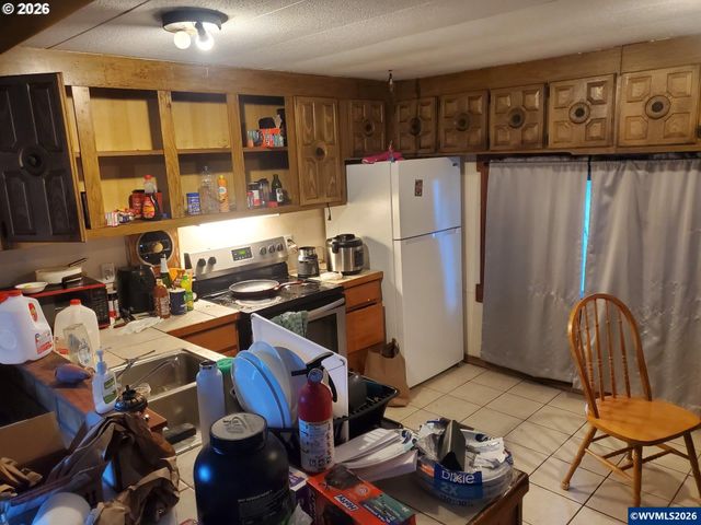 131 Sheldon Av, Falls City, OR 97344