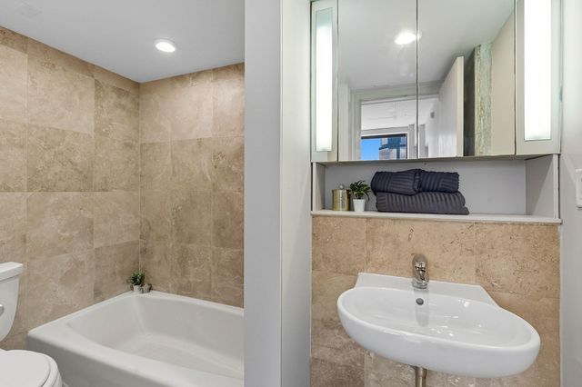 1212 Guadalupe ST 805, Austin, TX 78701