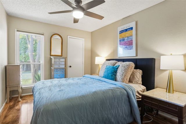 702 Michol Street, Grapevine, TX 76051
