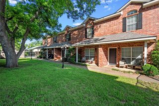 1809 S 11th Street D, Waco, TX 76706