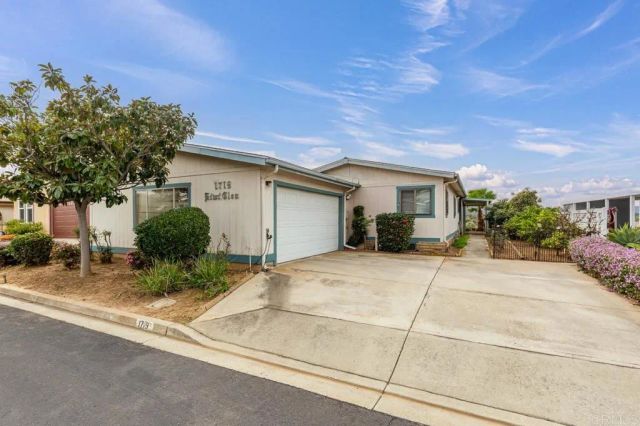 1719 Kiwi Gln, Escondido, CA 92026