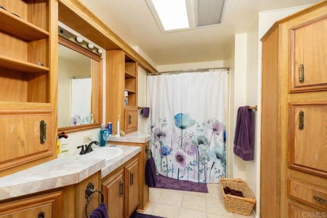 1719 Kiwi Gln, Escondido, CA 92026