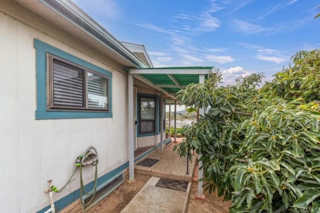 1719 Kiwi Gln, Escondido, CA 92026