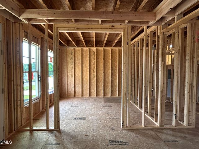 176 Sage Lane, Four Oaks, NC 27524